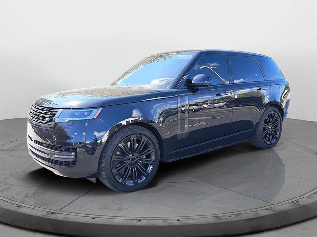 Used 2023 Land Rover Range Rover SE image 3