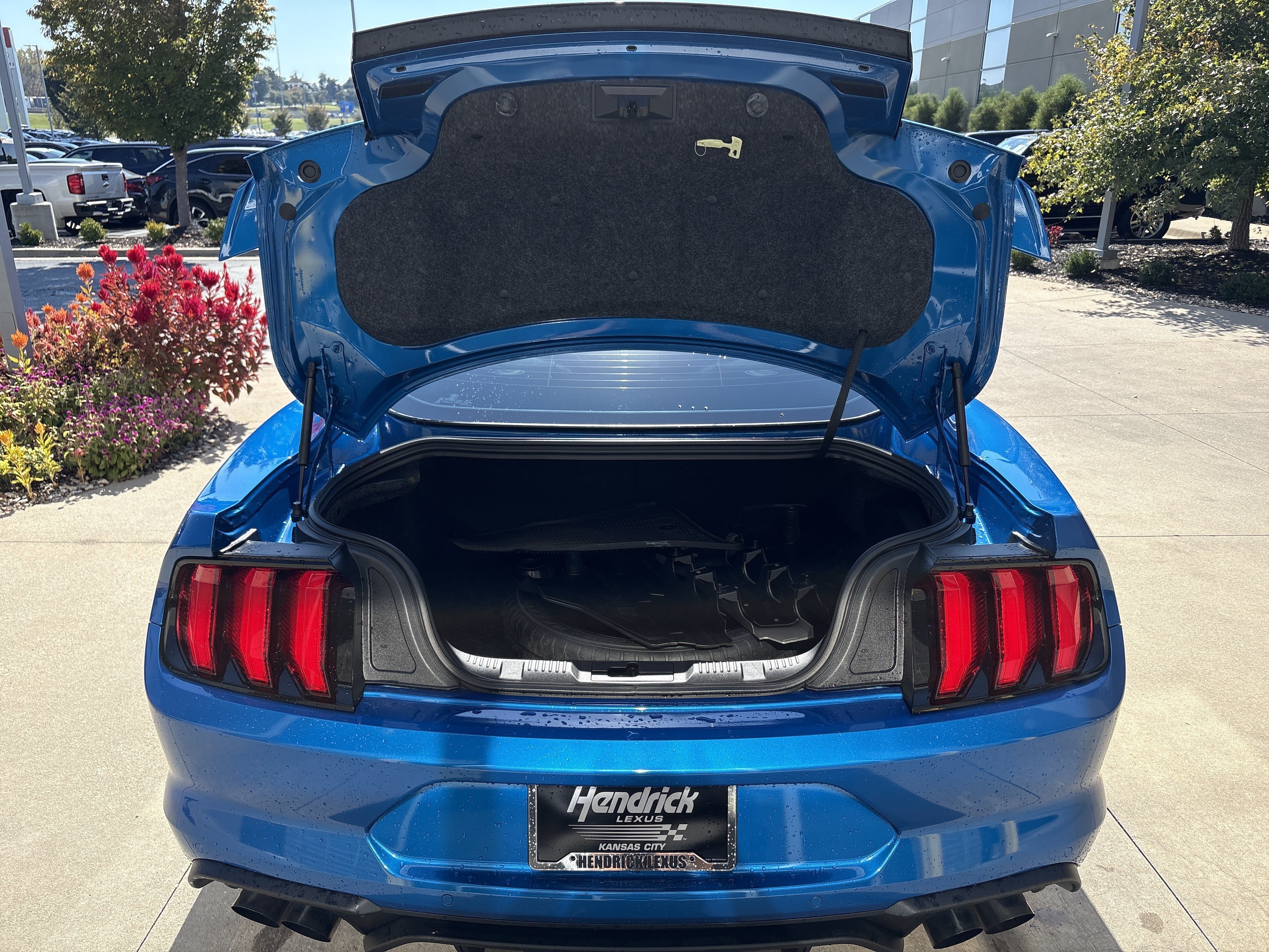 Used 2020 Ford Mustang GT Premium w/ Equipment Group 401A RWD image 31