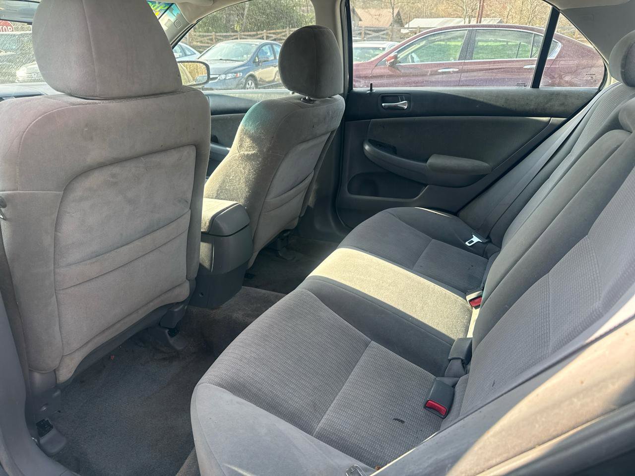 Used 2005 Honda Accord LX image 8