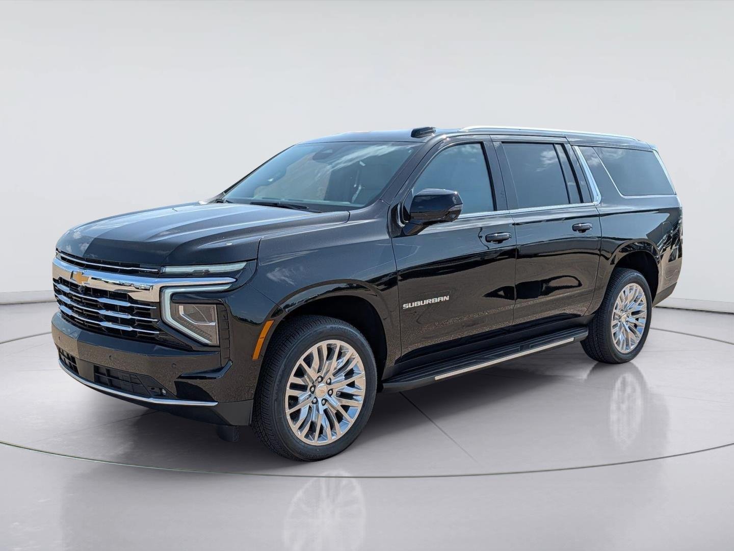 New 2026 Chevrolet Suburban LT w/ Comfort Package