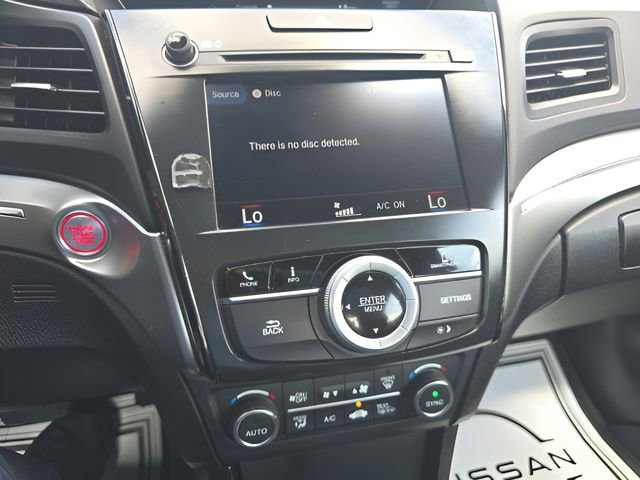 Used 2020 Acura ILX w/ Premium Package FWD image 18