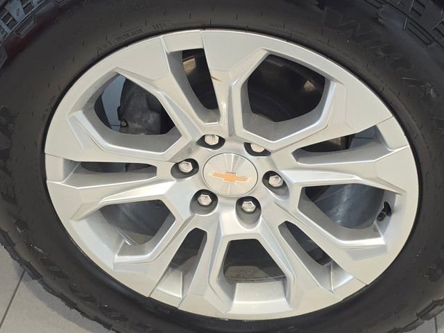 New 2025 Chevrolet Silverado 1500 LTZ image 18