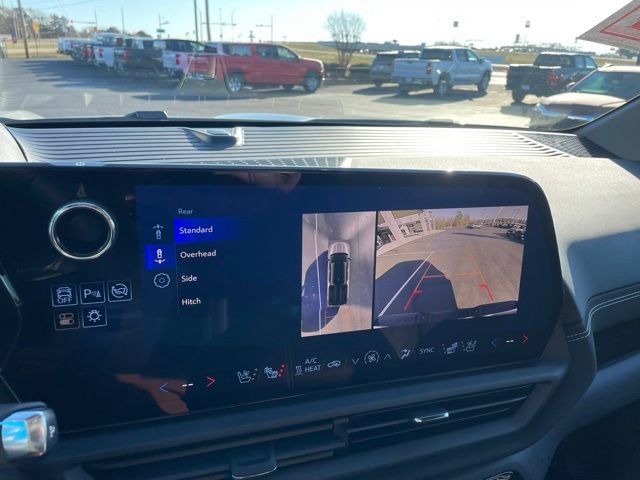 Used 2025 Chevrolet Silverado EV LT AWD/4WD image 22