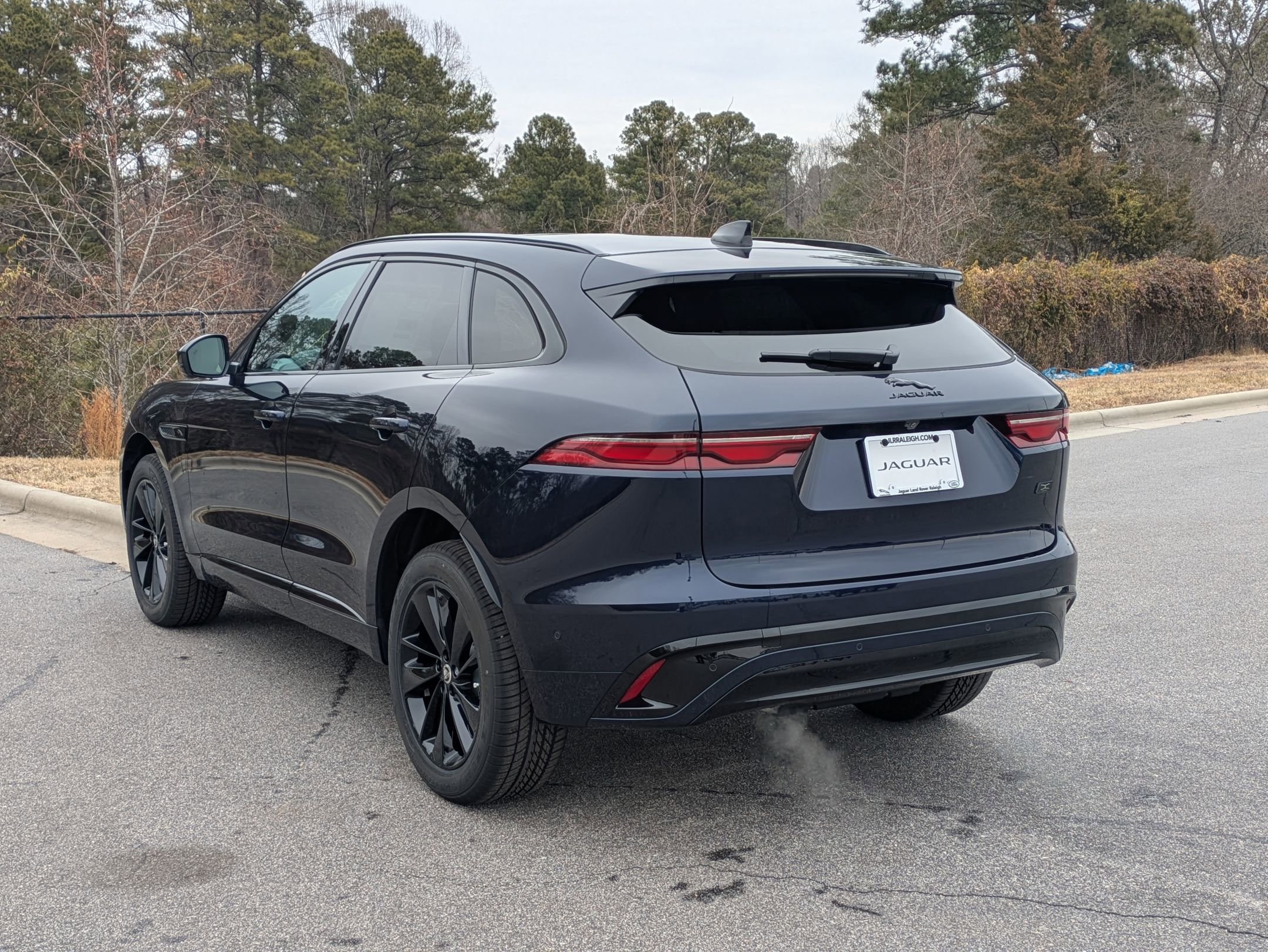 New 2026 Jaguar F-PACE R-Dynamic S image 7