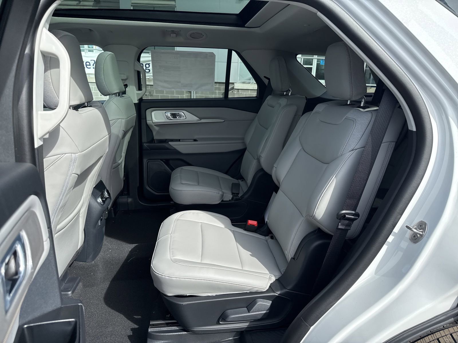 New 2026 Ford Explorer Active w/ Active Comfort Package image 35