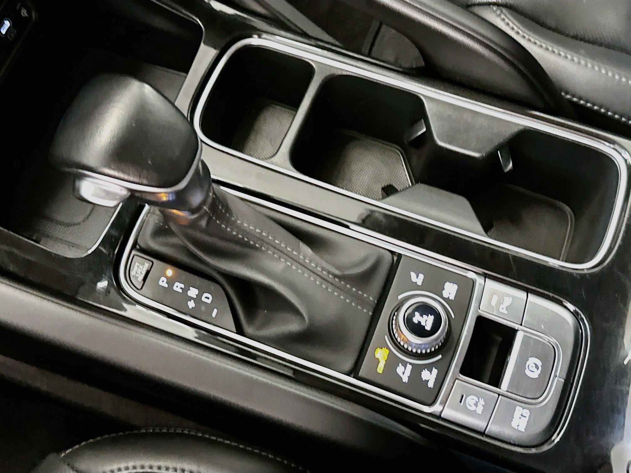 Used 2025 Kia Telluride S AWD/4WD image 25