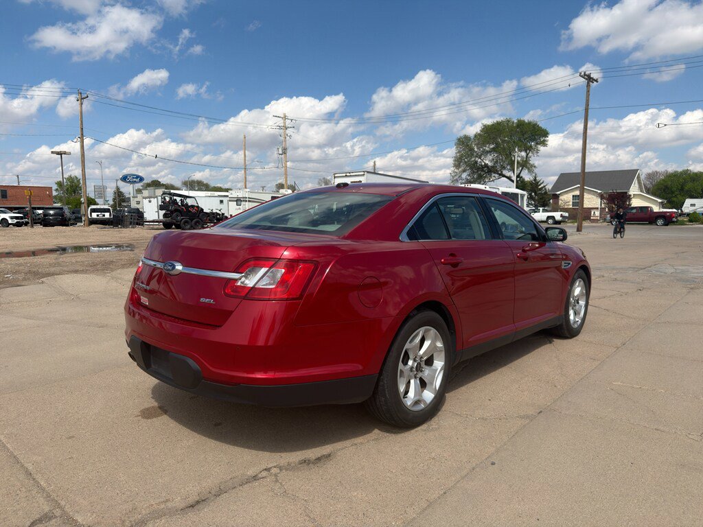 Used 2011 Ford Taurus SEL w/ 202A Rapid Spec Order Code FWD image 4