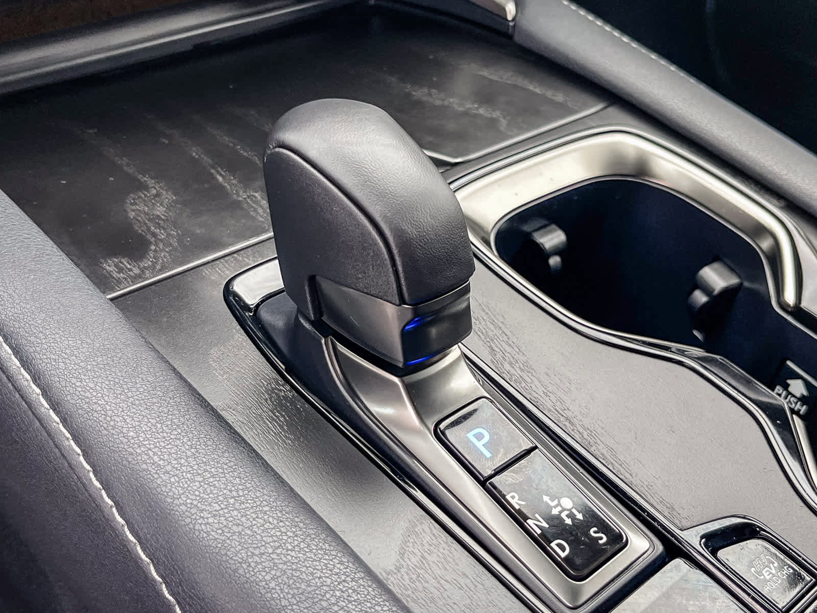 New 2026 Lexus RX 450h AWD image 20