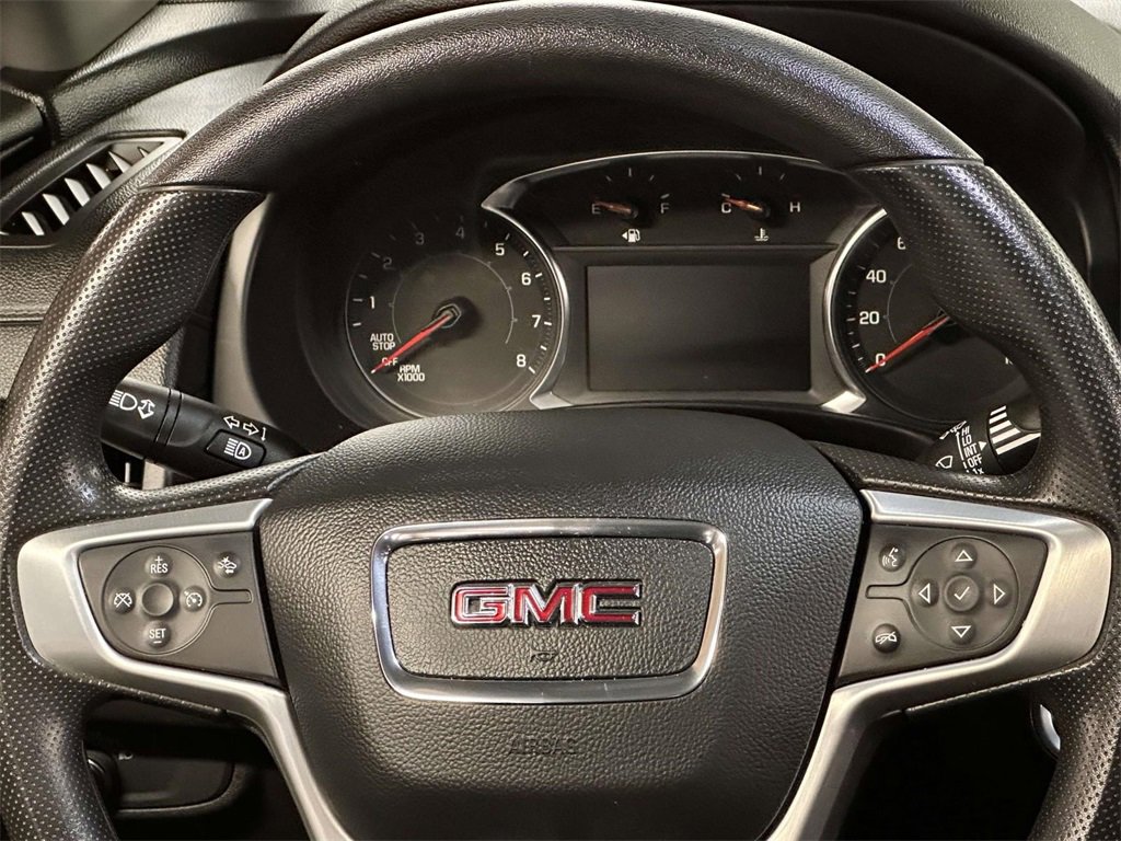 Used 2022 GMC Terrain SLE w/ Driver Convenience Package image 19