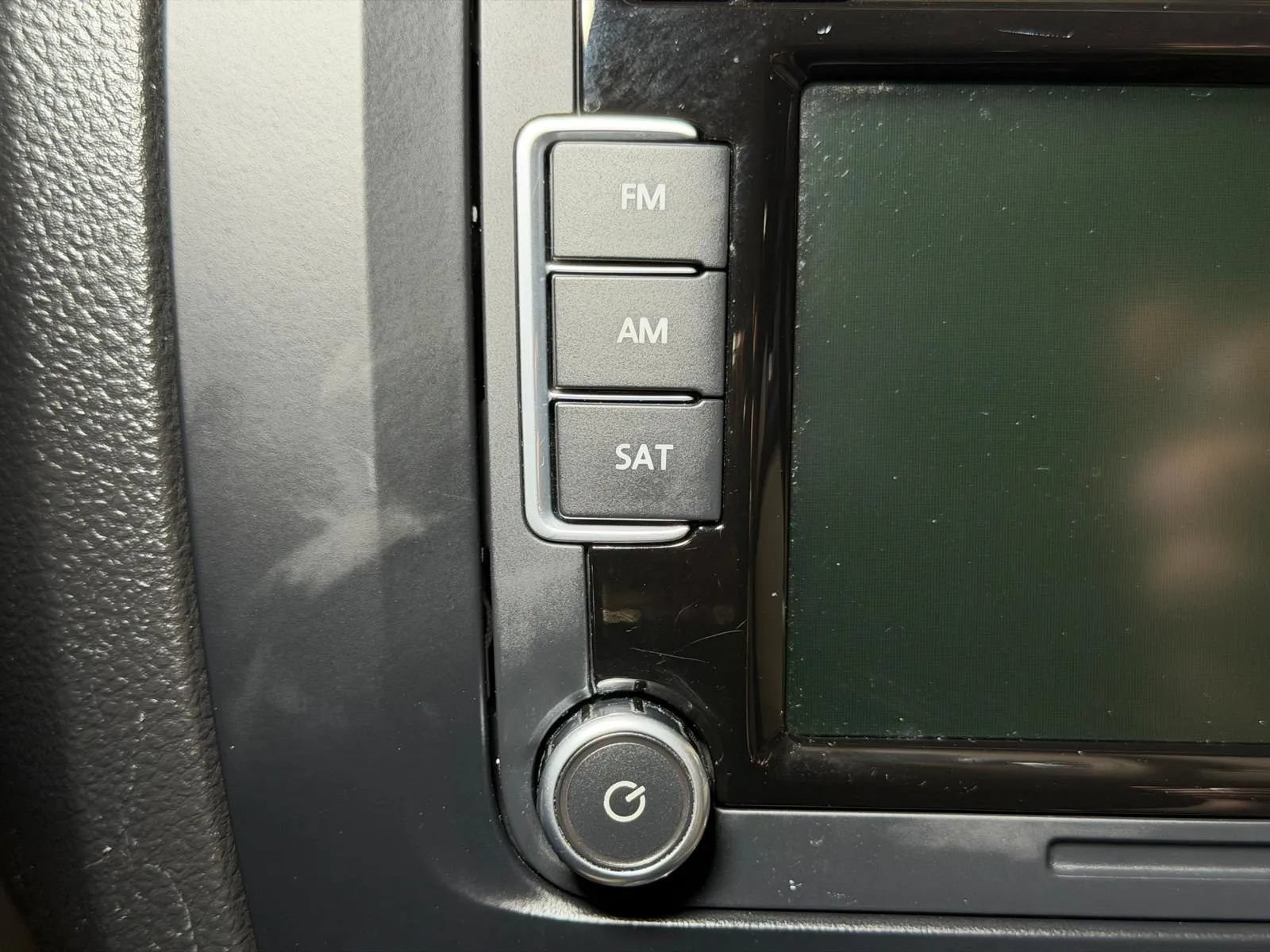 Used 2012 Volkswagen Jetta SE FWD image 34