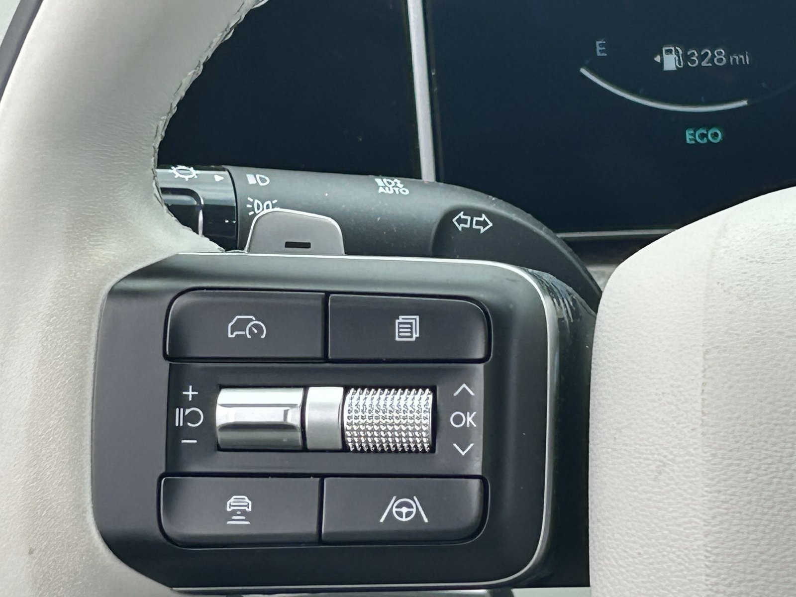 Used 2025 Hyundai Santa Fe Calligraphy AWD/4WD image 24