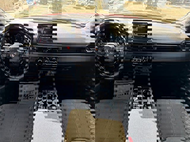 Used 2024 Honda Pilot Sport image 13