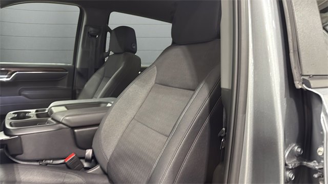 Used 2025 Chevrolet Silverado 1500 LT w/ Z71 Off-Road Package image 23