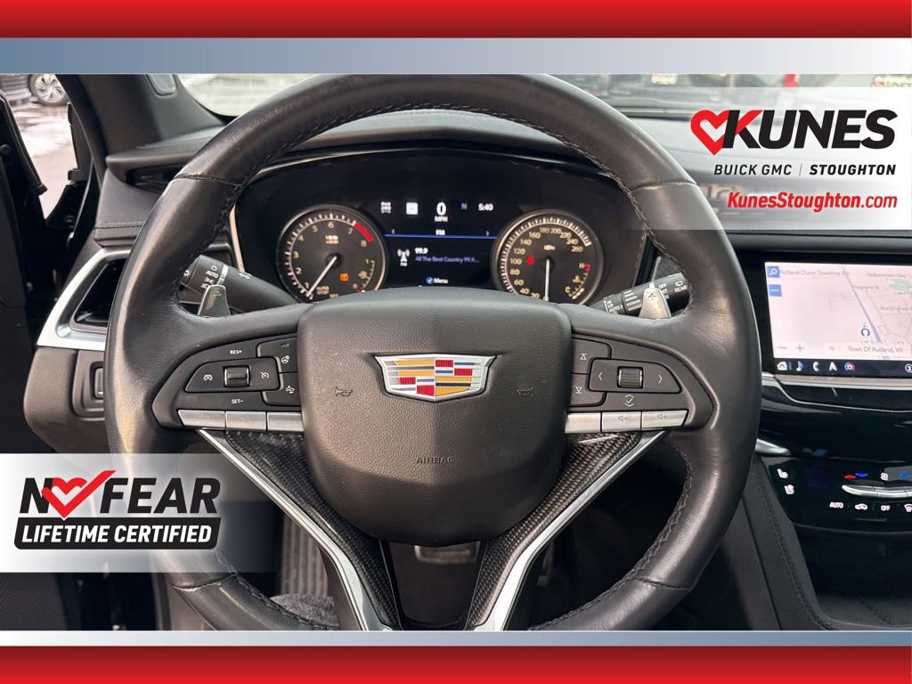 Used 2024 Cadillac XT6 Sport image 25
