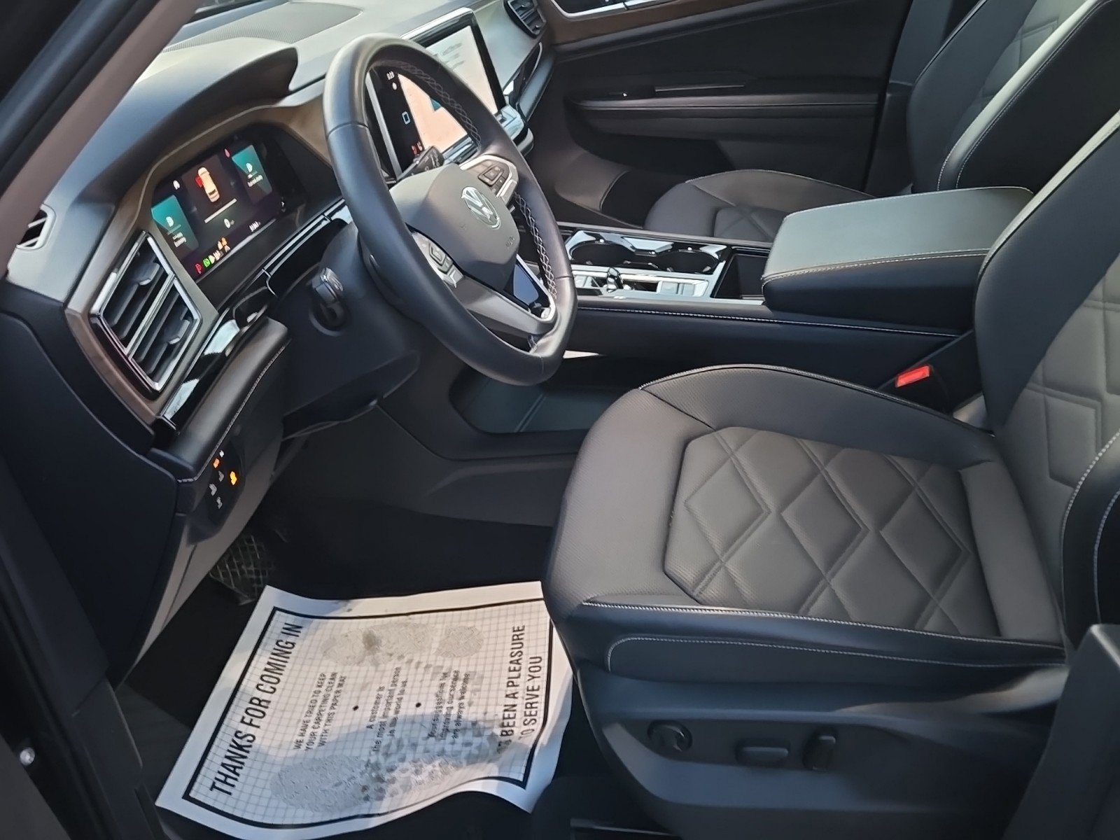 Used 2024 Volkswagen Atlas SE image 12