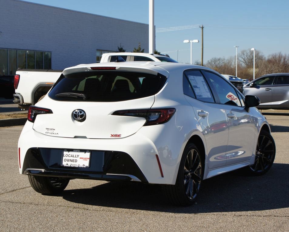 Used 2026 Toyota Corolla XSE FWD image 10