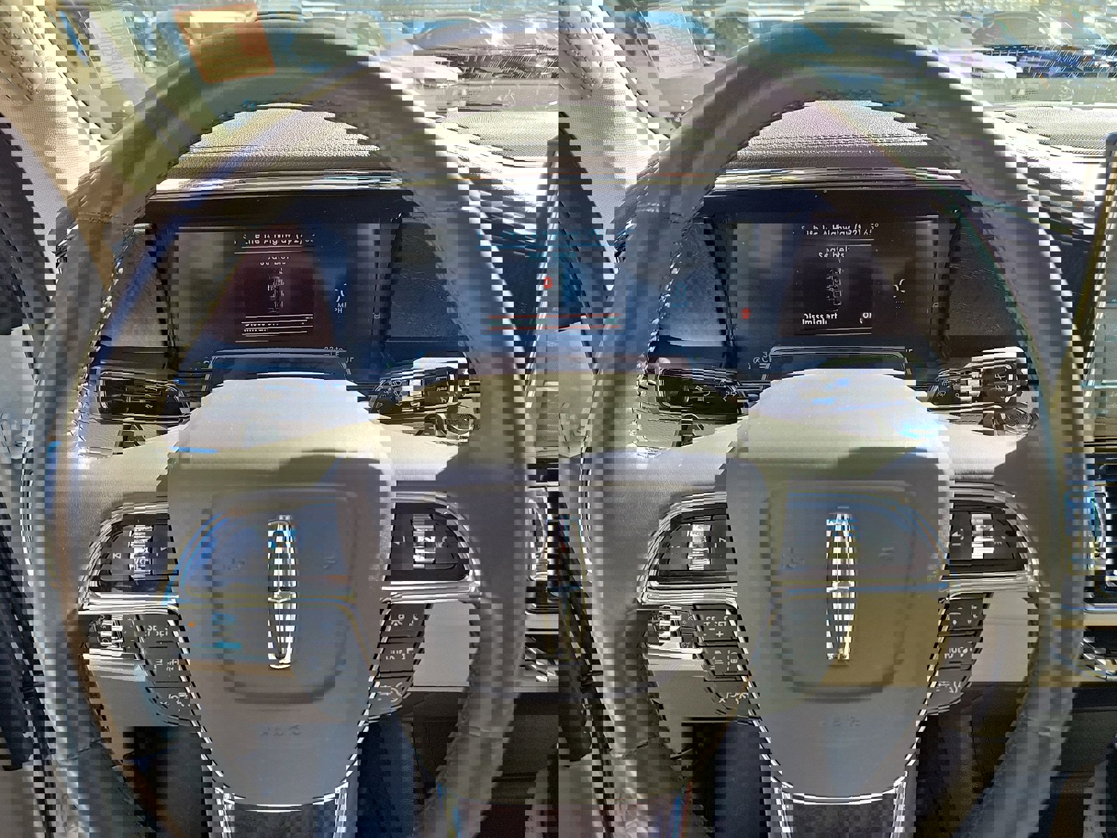 Used 2023 Lincoln Navigator Reserve image 21