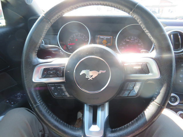 Used 2019 Ford Mustang Coupe image 18