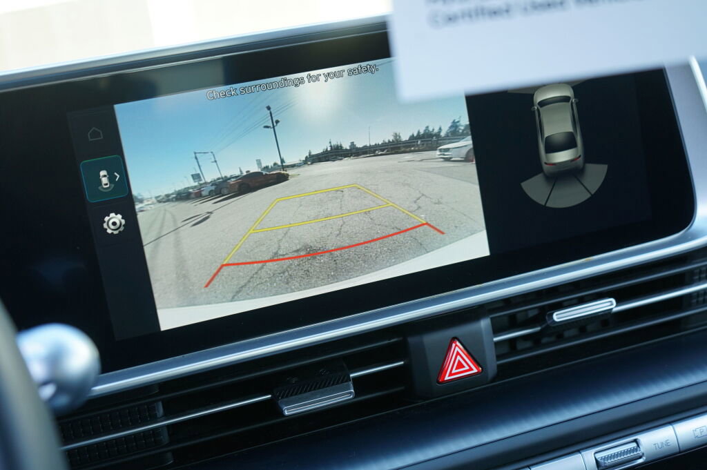 Certified 2024 Hyundai Ioniq 6 SE RWD image 23