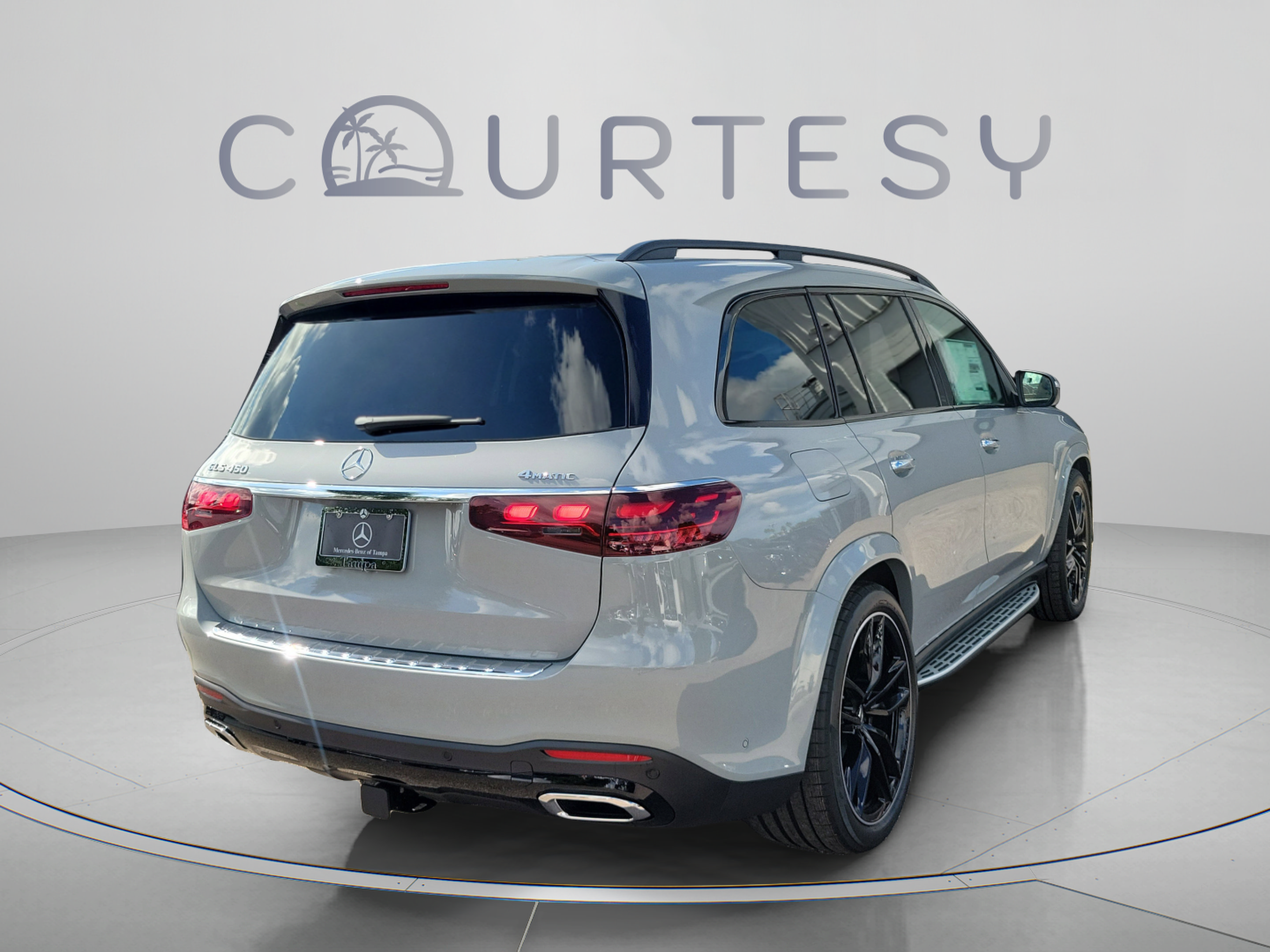 New 2026 Mercedes-Benz GLS 450 4MATIC image 3