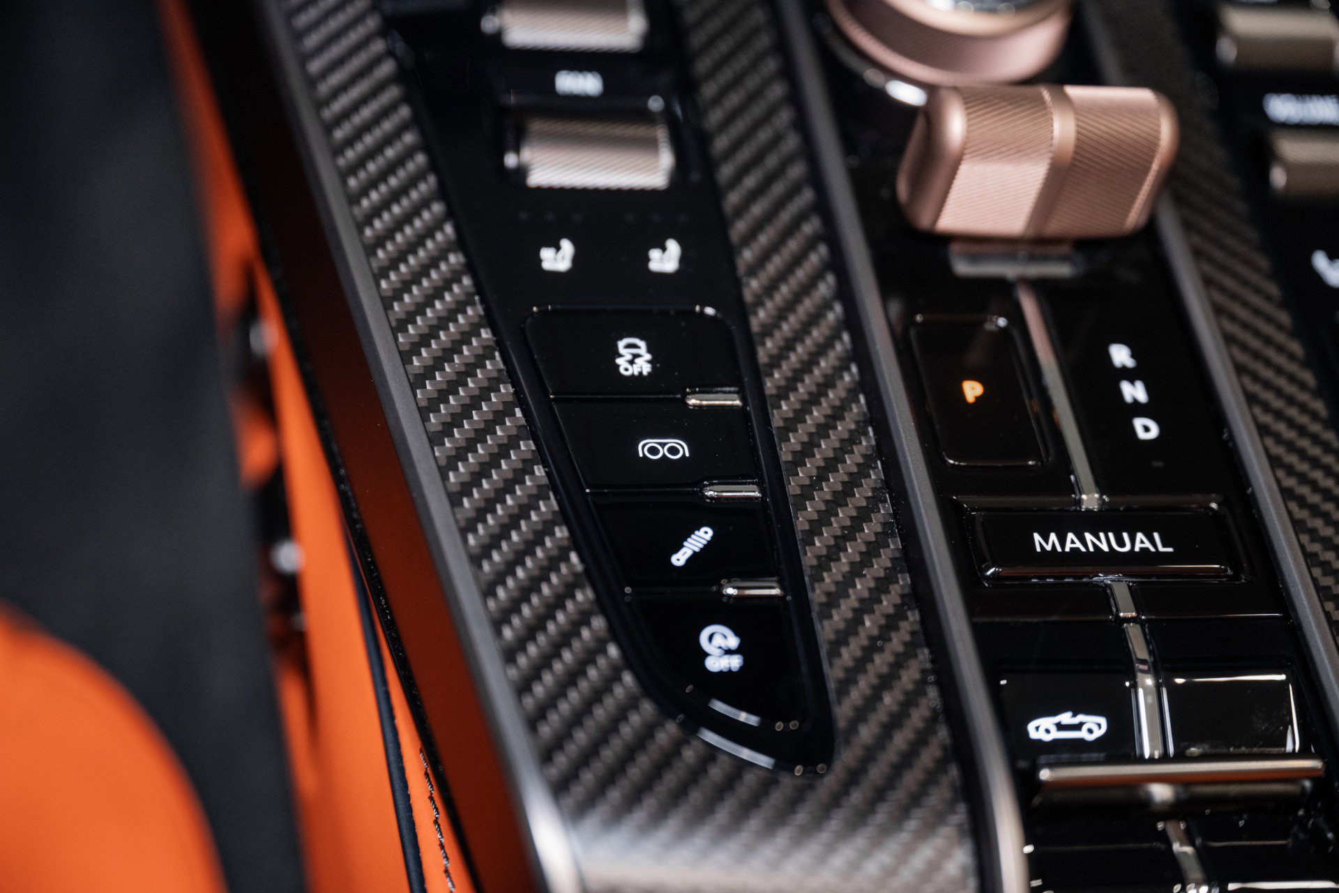 New 2026 Aston Martin Vanquish Convertible image 38