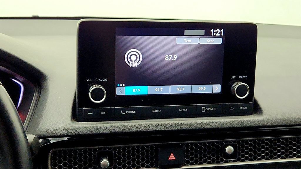 Used 2024 Honda Civic Sport image 17