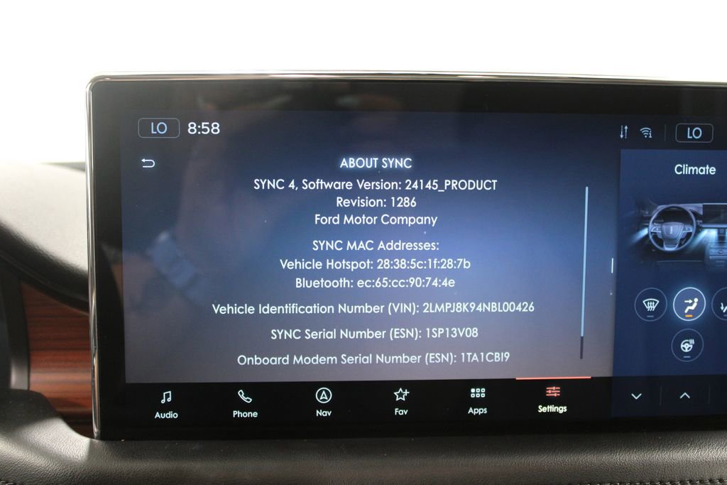 Used 2022 Lincoln Nautilus Reserve w/ Monochromatic Package image 51