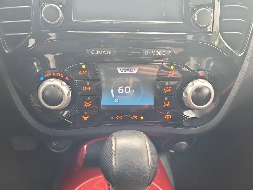 Used 2016 Nissan Juke SL AWD/4WD image 24