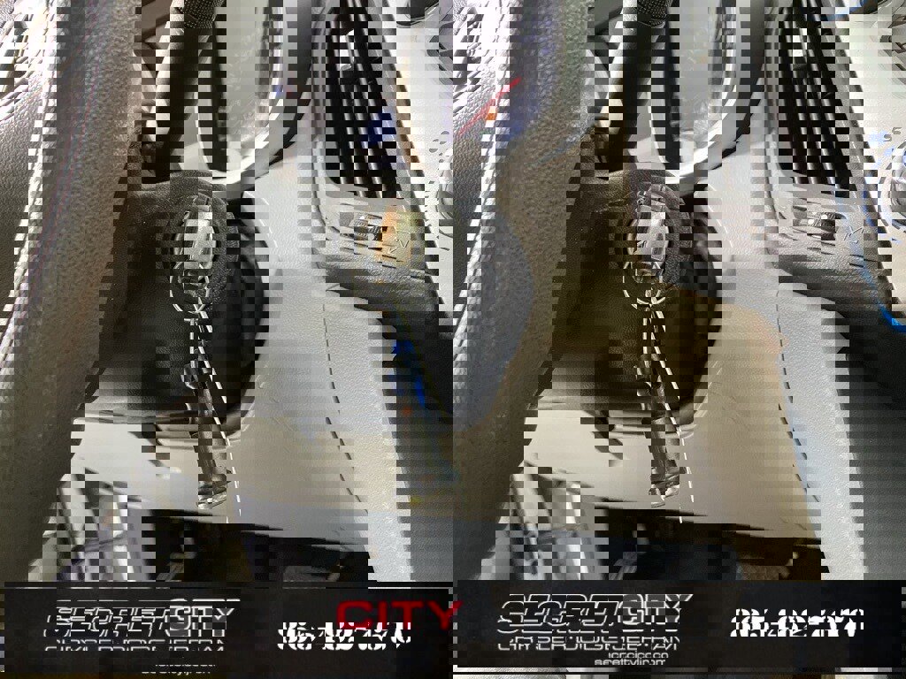 Used 2015 Chevrolet Equinox LS image 17