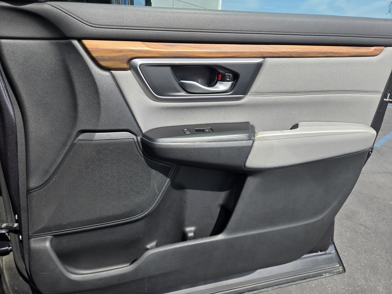 Used 2019 Honda CR-V EX image 32