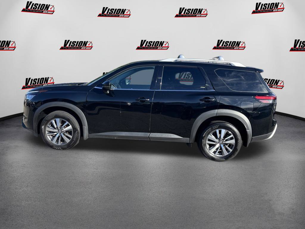 Certified 2024 Nissan Pathfinder SL AWD/4WD image 2