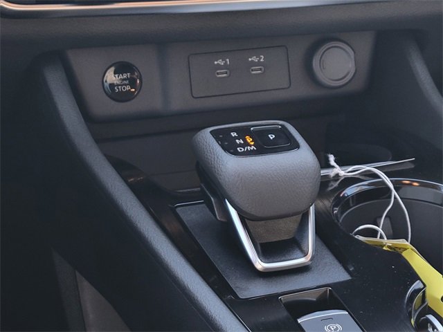 New 2026 Nissan Rogue SV image 25