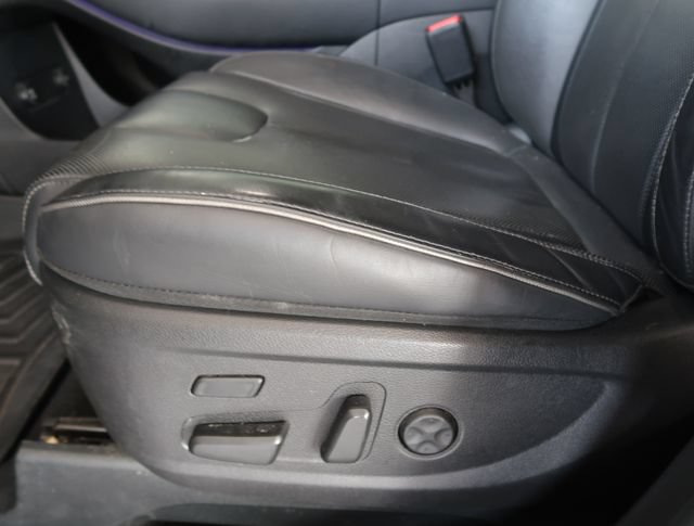 Used 2021 Hyundai Palisade Limited FWD image 16