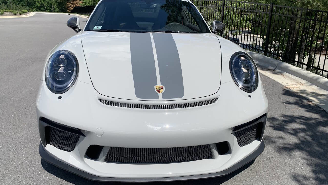 Used 2018 Porsche 911 GT3 RWD image 16