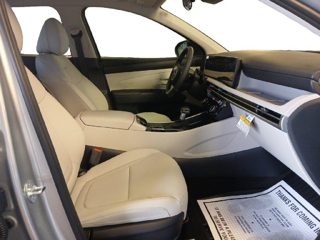 New 2026 Hyundai Tucson SEL FWD image 15