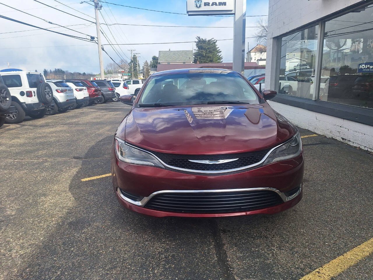 Used 2016 Chrysler 200 Limited Platinum w/ Comfort & Convenience Group FWD image 3