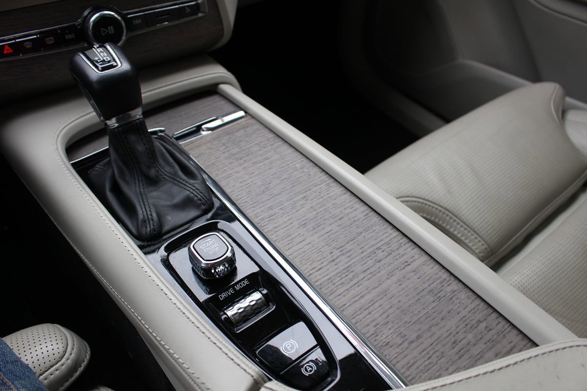 Used 2021 Volvo XC90 T6 Inscription image 26