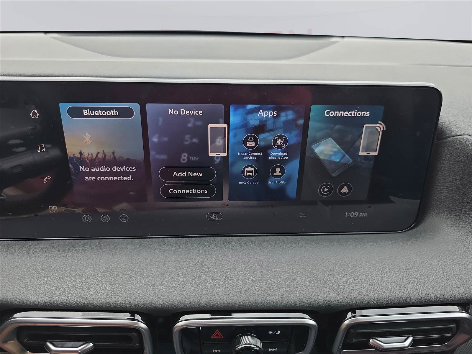New 2026 Nissan Sentra SR w/ Floor Mat Package FWD image 27