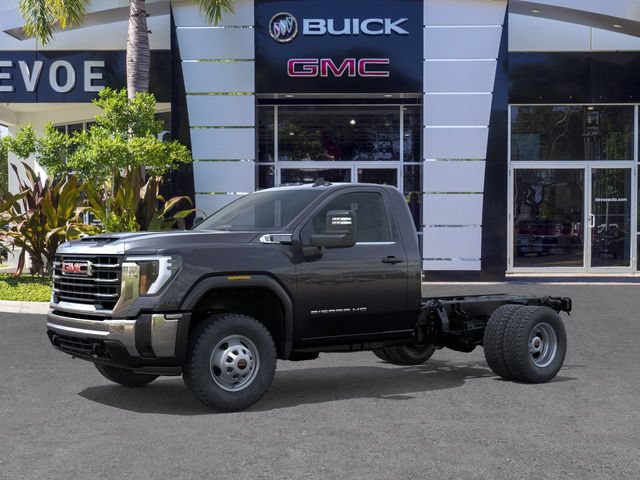 New 2025 GMC Sierra 3500 Pro w/ Convenience Package AWD/4WD image 2
