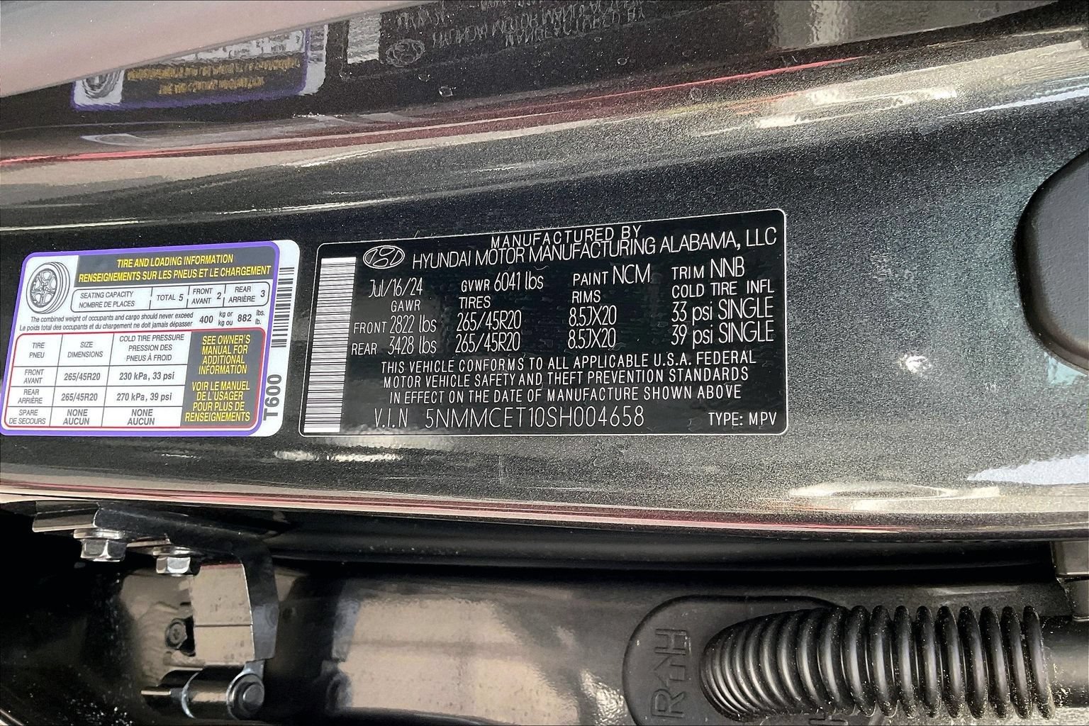Used 2025 Genesis Electrified GV70 AWD/4WD image 19