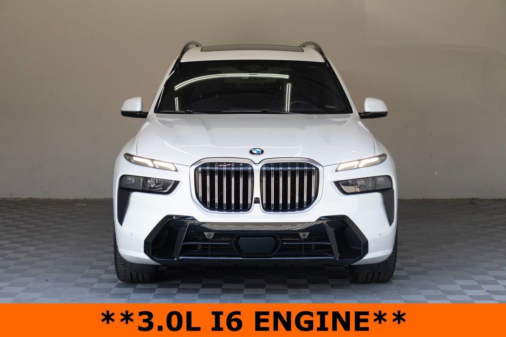 Used 2023 BMW X7 xDrive40i w/ Executive Package AWD/4WD image 4
