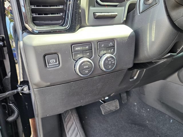 New 2026 GMC Sierra 2500 AT4 w/ AT4 Premium Plus Package AWD/4WD image 23