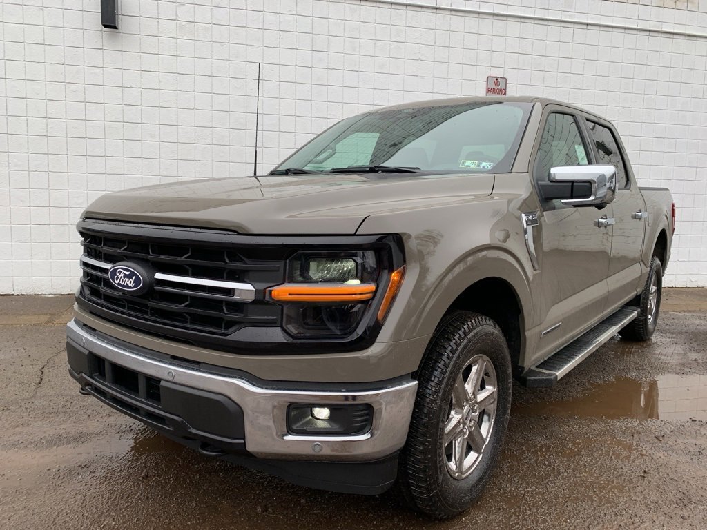 New 2025 Ford F150 XLT w/ Equipment Group 302A MID image 7