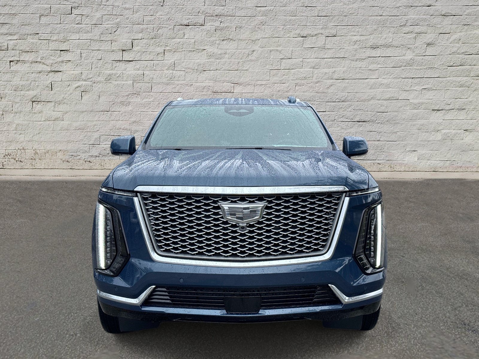 New 2026 Cadillac Escalade ESV Luxury w/ LPO, Radiant Package AWD/4WD image 7