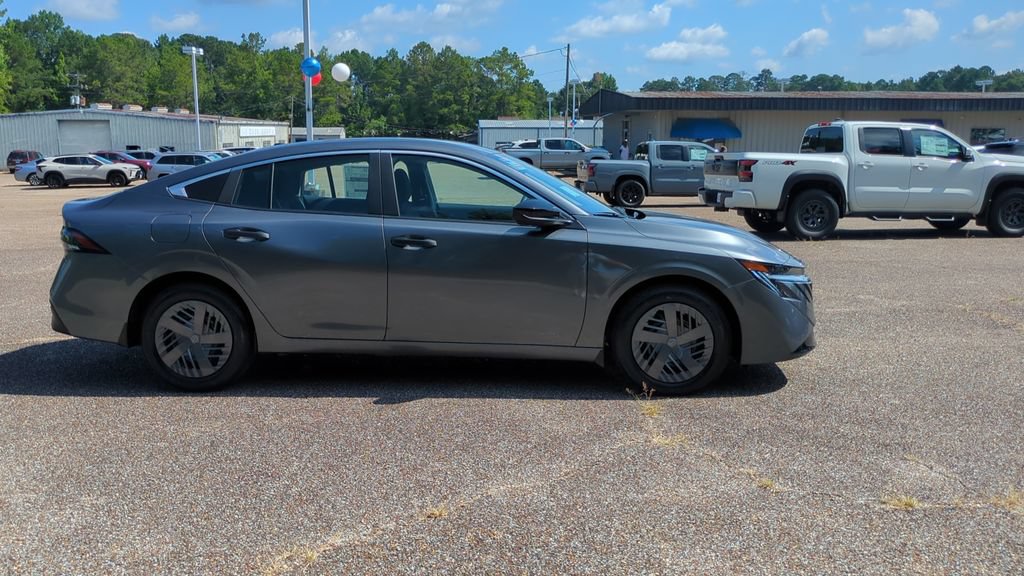 New 2026 Nissan Sentra S w/ Floor Mat Package FWD image 4