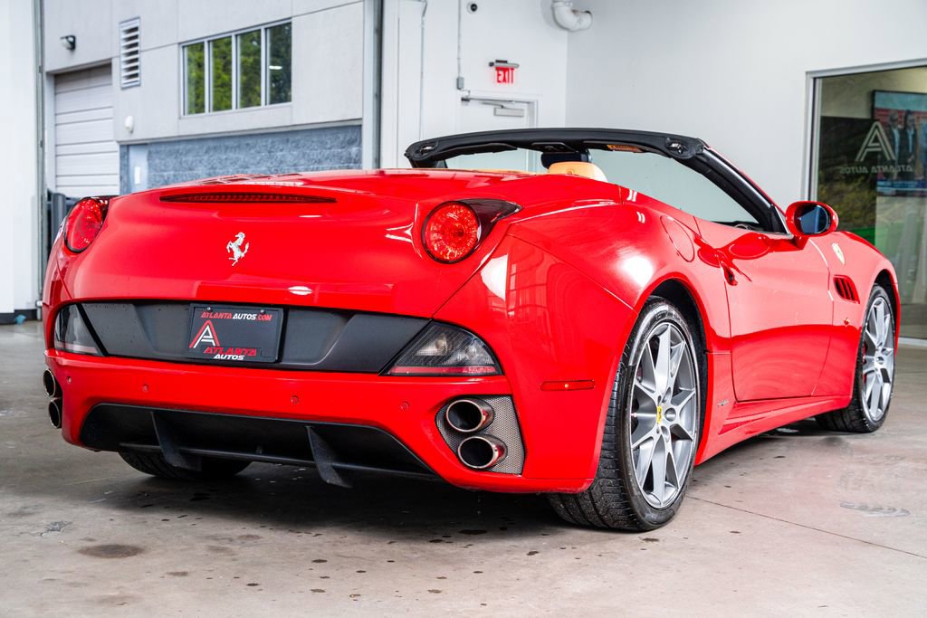 Used 2010 Ferrari California image 6