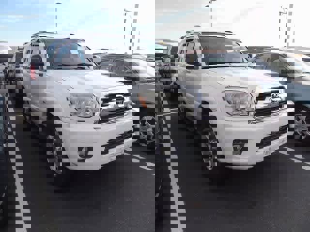 Used 2007 Toyota 4Runner SR5 image 3