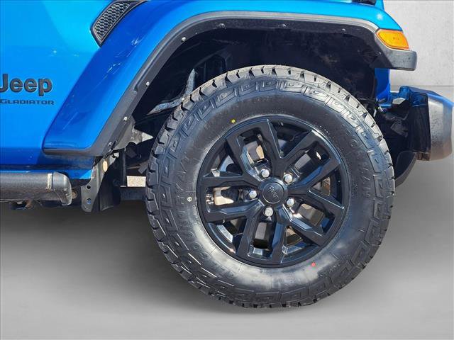 Used 2023 Jeep Gladiator Sport image 21
