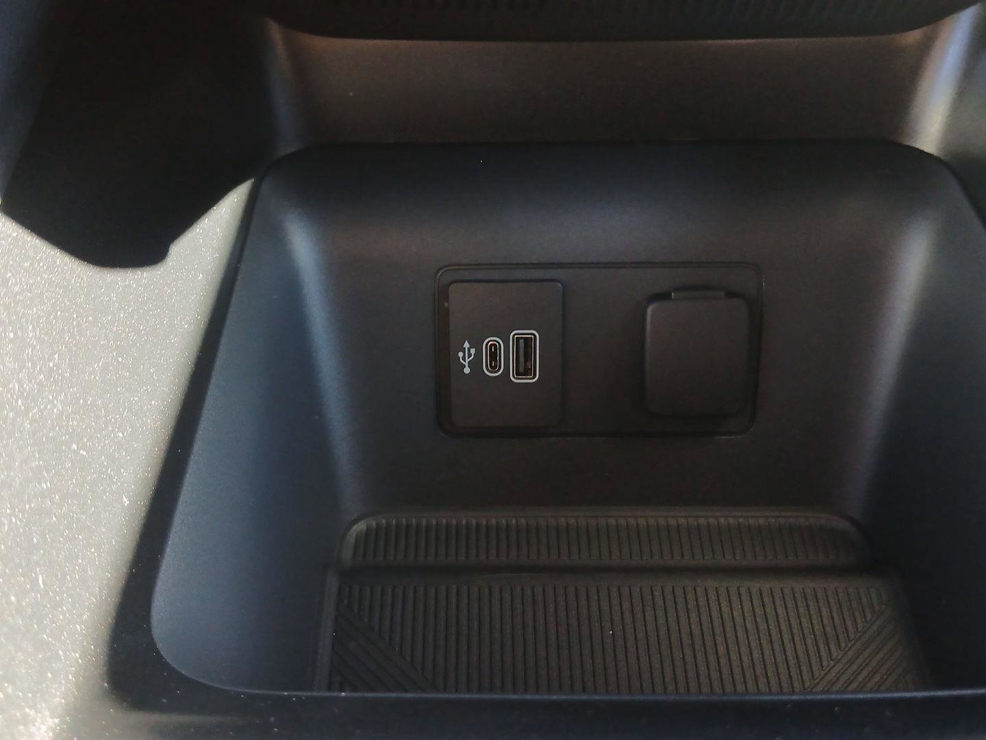 New 2026 Ford Explorer Tremor image 21