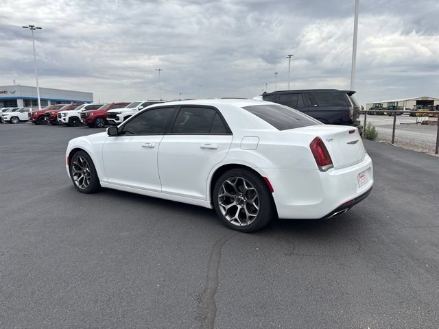 Used 2017 Chrysler 300 S w/ 300S Premium Group 2 RWD image 7